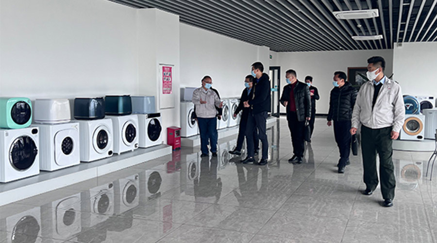 分享交流！鶴山市領導以及書記一同到訪金環(huán)電器