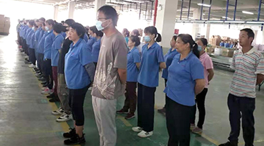 8.12國際青年日  金環(huán)電器激勵(lì)青年員工奮發(fā)進(jìn)?。〔回?fù)韶華！