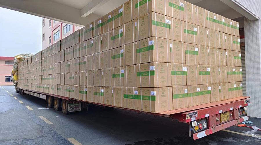 場面壯觀！國內(nèi)某知名品牌客戶2000臺波輪洗衣機高效裝柜完畢