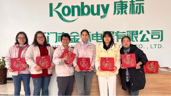 婦女節(jié)，溫暖每一顆心