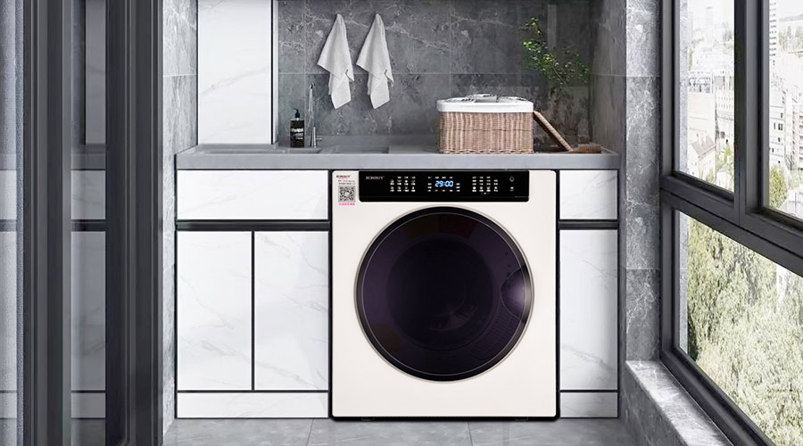 陽(yáng)臺(tái)改成休閑區(qū)，但如何曬衣服？衣物護(hù)理機(jī)廠家來(lái)解答